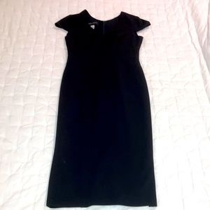 Donna Morgan Women's Cap Sleeve Stretch Crepe Sheath Dress.